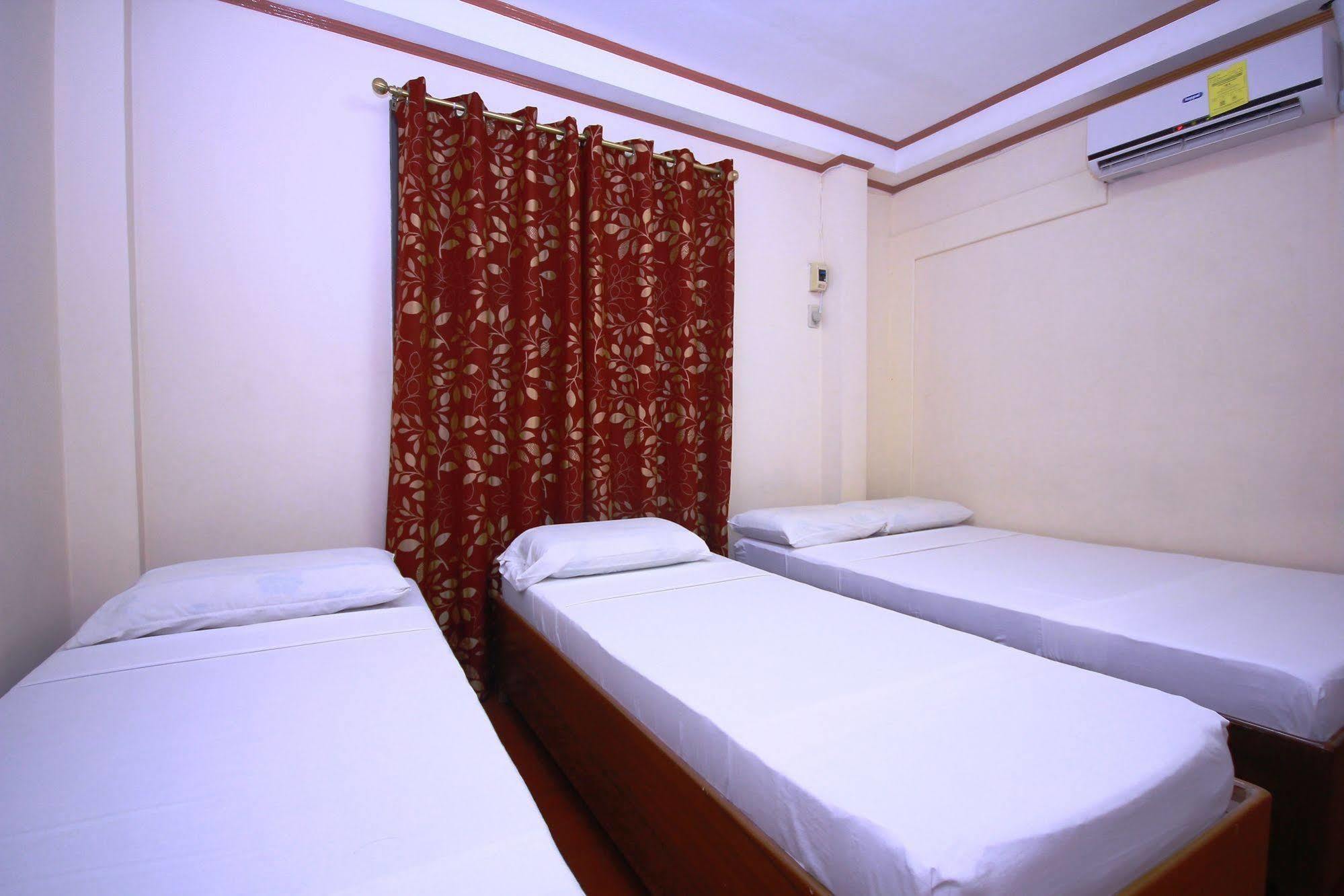 Reddoorz Near Old Tagbilaran Airport Hostel Exterior photo