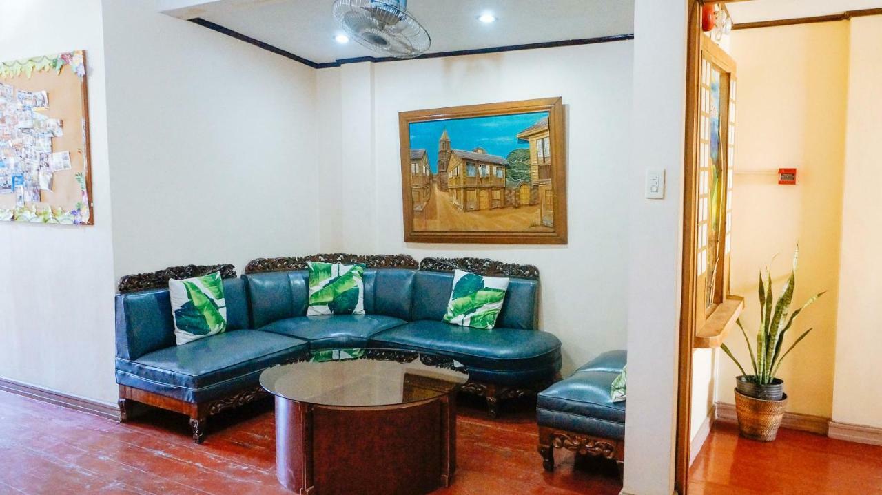 Reddoorz Near Old Tagbilaran Airport Hostel Exterior photo